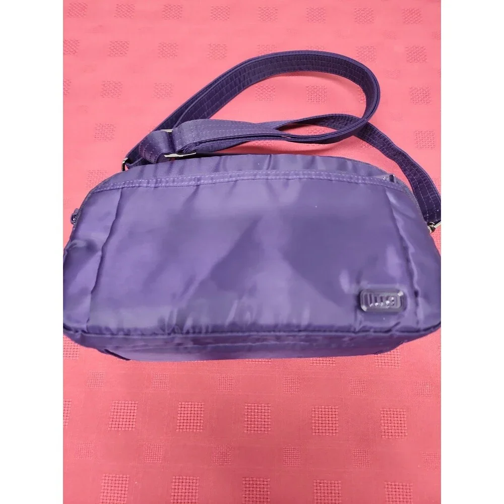 Lug Scoop Medium Top Handle Crossbody Bag In Purple RFID Pocket Travel Friendly